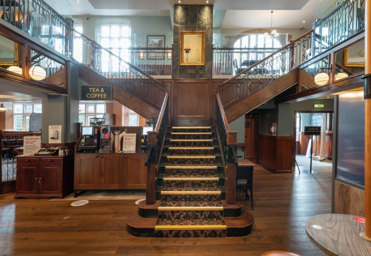 The Kings Head Wetherspoon Salisbury
